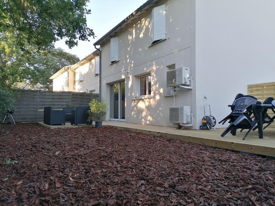 Le Caudalie Au Coeur Des Vignobles Pessac Leognan Villa Exterior photo